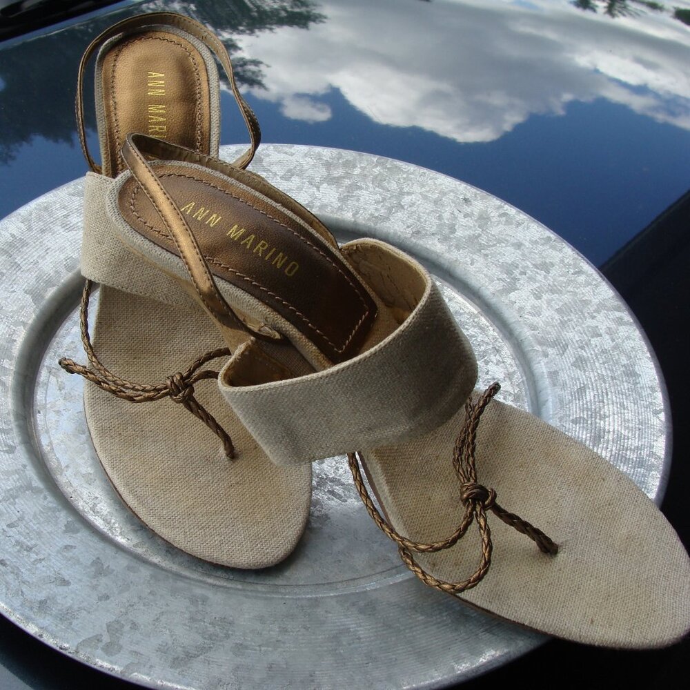 ANN MARINO, Beige & Copper, Thong Sling backed Heeled Sandal, Size: 9.5 Med.